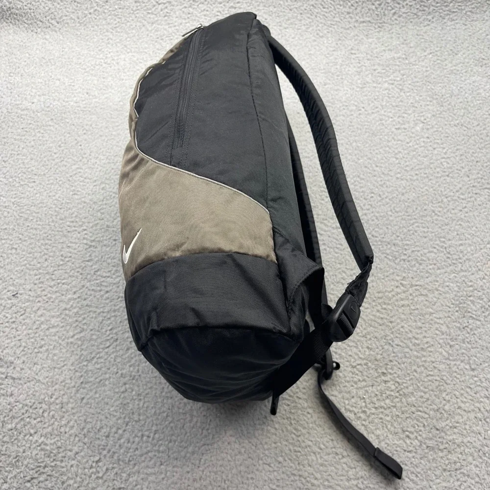 Nike F8 KAN Unisex Medium Olive Black Center Zip Backpack Vintage Y2K Techwear